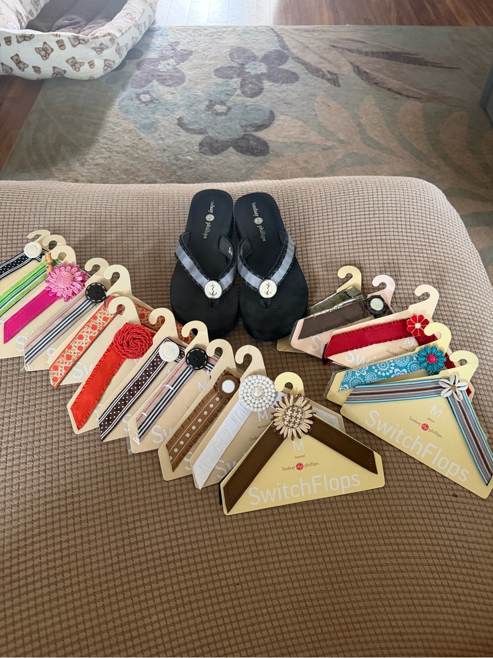 Lindsay Phillips SwitchFlops Women’s Black Flip-Flop with Interchangeable Straps